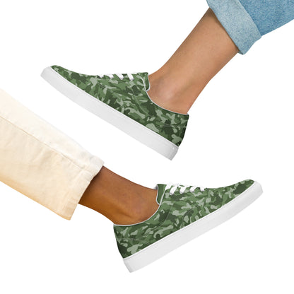 Puppy Camo Women's Lace-Up Sneakers - Green